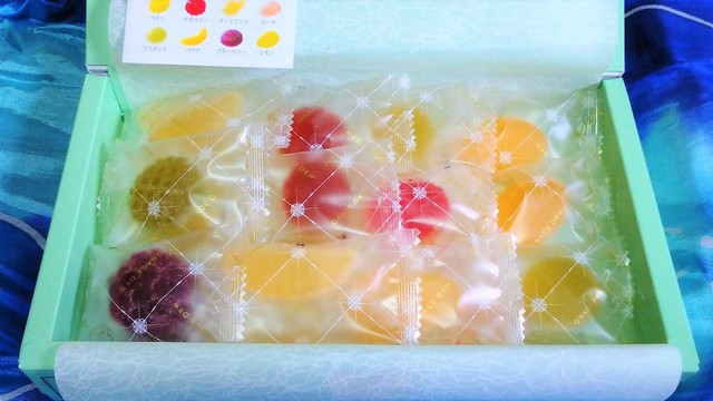 果物の美味しさをぎゅっと閉じ込めたフルーツゼリー 恵みのしずく 購入しました By かわた としこ 鹿鳴館 福山天満屋店 ロクメイカン 福山 スイーツ その他 食べログ 果物の美味しさをぎゅっと閉じ込めたフルーツゼリー 恵みのしずく 購入しました By かわた としこ 鹿鳴館 福山天満屋店 ロクメイカン 福山 スイーツ その他 食べログ
