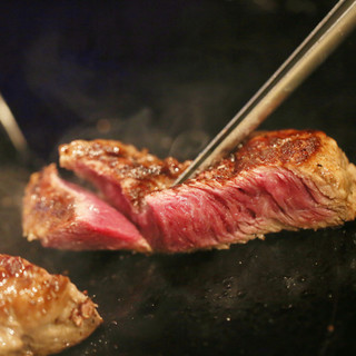 A5ランクの肉を堪能。お電話でご希望ご予算などご相談ください
