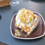 シエロイリオ - エンジェル・フード・ケーキ