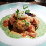 欧風バル・マザン - ハンバーグステーキ トマトとチーズのソース(980円)