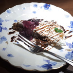 欧風バル・マザン - ランチデザートのチョコバナナタルト