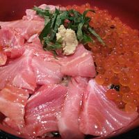 はまじま - ランチ･イクラとろ丼(大) 1,600円 2016年1月
