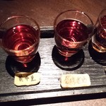 黒猫夜 - 3種きき酒　900円