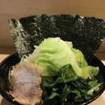 野菜増しラーメン