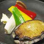 Aomasa - 活きアワビ