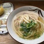 西端手打 上戸うどん - ひやあつ220