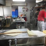 西端手打 上戸うどん - 二人作業