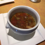 本日のスープ:【野菜のコンソメスープ】