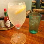 カフェテラス　スワサロン - 生レモンスカッシュ400円