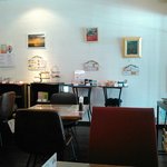 ダンデライオン - 店内にもいろんな品が。