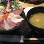 Marusa Suisan - 海鮮丼