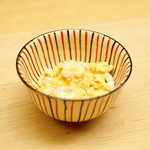 緒方 - 白魚の卵とじ丼
