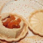 銀座 しのはら - フォアグラ最中（干し柿）