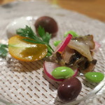 ファニエンテ - 香川産サザエのマリネとナポリの水牛モッツァレラ