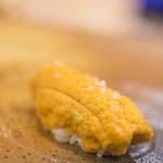 三笠鮨 - 紫海膽（むらさきうに）