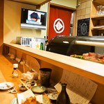 Azumazushi - 店内①