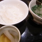 Odaidokoro Ichifuku - 2500円のコース　ご飯　アオサの味噌汁