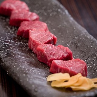 If you want to eat good meat, Yakiniku (Grilled meat) Tsurugyu Yakiniku!