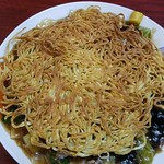 中国料理 美芳 - ポリパリの麺の下にあんかけたっぷり