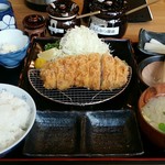 とんかつ いわい - 特選ロースかつ定食120g：1,750円