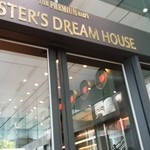 MASTER'S DREAM HOUSE - エントランス