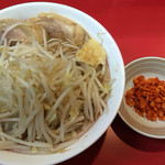 千里眼 - ラーメン麺半分 ヤサイ少な目 ニンニク・ショウガ・カラアゲ別皿で 730円