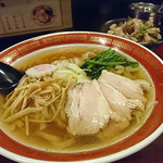 中山堂 - 醤油らーめんとミニチャーシュー飯