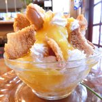 いちょうの木 - マンゴーパイ 800円