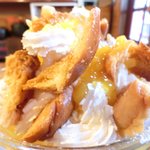 いちょうの木 - マンゴーパイ 800円