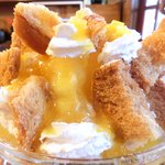 いちょうの木 - マンゴーパイ 800円