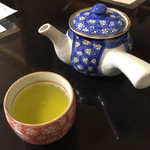 海さくら - お茶は自分で入れるよ