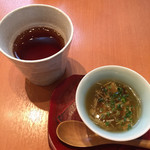 久原 - 食前のスープ。優しいお味です。