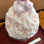 松月氷室 - さくら氷 750円
