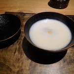 御料理 光安 - 蕎麦ガキの白みそ椀