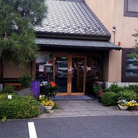 川越 いちのや - 駐車場側の入口