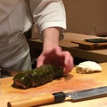 すし家 - しめ鯖の昆布太巻き⑪