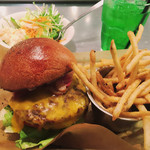 J.S. BURGERS CAFE - 