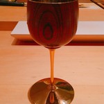 Sushi Kuriyagawa - 浮き赤貝のグラス　木目が綺麗