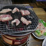 焼肉のけんぎゅう - 上ホルモン、生ラム