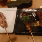 Honkisumibiyaki Tori Mame - ひね鶏の塩焼きと、背肝とつなぎのタレ焼き