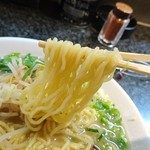 薩摩っ子ラーメン - 麺リフト