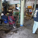 五十嵐酒造 - 右の立っている方は杜氏さん