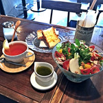 CAFE B-3 - レイトランチセット B-3サラダ（バケット付）