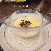 エリタージュ - カリフラワーの温かいスープ1