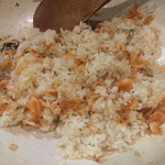 鮨松榮 - 桜海老の素揚げ入り土鍋ご飯