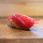 菊鮨 - 鮪赤身漬け