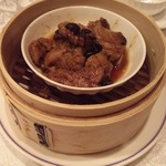 中国料理 彩龍 - スペアリブの黒豆炒め