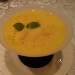 中国料理 彩龍 - タピオカとグレープフルーツ入りマンゴージュース