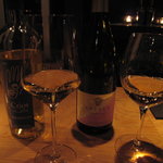 グラスワイン白２種類