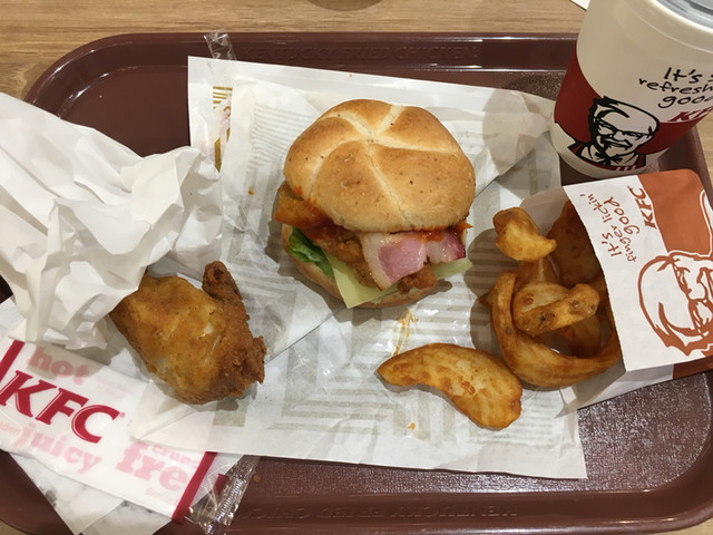 ケンタッキーフライドチキン イオンレイクタウン店 Kentucky Fried Chicken 越谷レイクタウン レストラン その他 食べログ